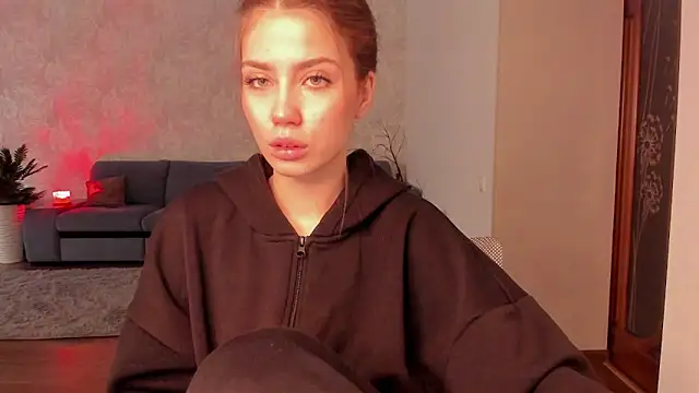 Aurora Glow21 online show from April 2026 04:39:01 AM