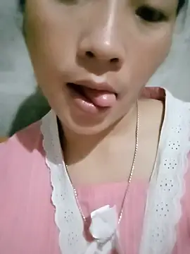 Snapshot of Micky_baby chatting on June 2026 05:17:02 PM Micky baby online show from June 2026 05:17:02 PM