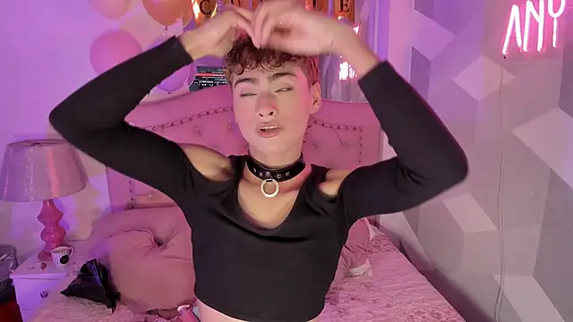 Snapshot of JacobRusso chatting on December 2025 09:52:01 PM JacobRusso online show from December 2025 09:52:01 PM