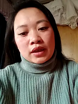 LyZii2k7 online show from December 2025 07:36:01 AM