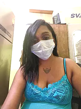 Snapshot of Dharshini98 chatting on December 2025 01:21:02 AM Dharshini98 online show from December 2025 01:21:02 AM