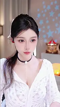 Snapshot of UUsweet chatting on November 2025 04:24:02 AM UUsweet online show from November 2025 04:24:02 AM