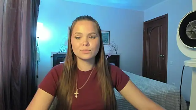 Snapshot of Kira_love_81 chatting on July 2026 12:29:01 PM Kira love 81 online show from July 2026 12:29:01 PM