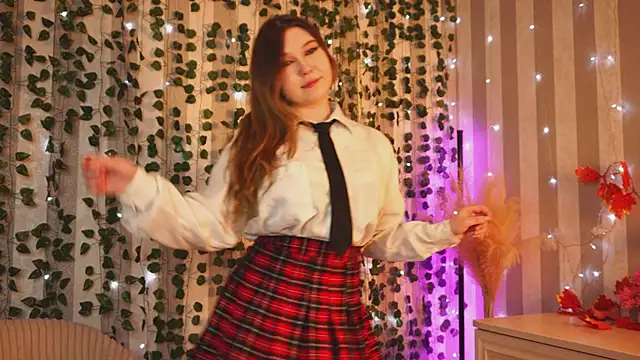 Snapshot of cheeky_cherry_ chatting on November 2025 03:12:02 PM cheeky cherry online show from November 2025 03:12:02 PM