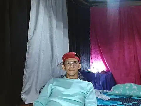 Snapshot of FANTASYBOYS11 chatting on November 2025 12:55:02 AM FANTASYBOYS11 online show from November 2025 12:55:02 AM