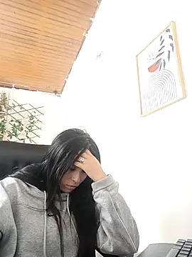 Snapshot of Irina_Fernandez chatting on November 2025 05:28:02 PM Irina Fernandez online show from November 2025 05:28:02 PM