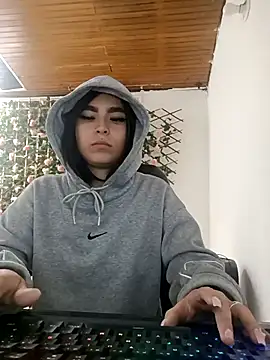 Snapshot of Irina_Fernandez chatting on November 2025 02:06:01 PM Irina Fernandez online show from November 2025 02:06:01 PM