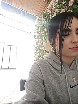 Snapshot of Irina_Fernandez chatting on November 2025 01:32:02 PM Irina Fernandez online show from November 2025 01:32:02 PM