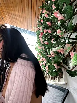 Snapshot of Irina_Fernandez chatting on November 2025 04:08:02 PM Irina Fernandez online show from November 2025 04:08:02 PM