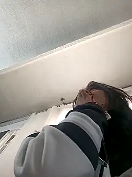 Snapshot of Irina_Fernandez chatting on December 2025 01:09:01 PM Irina Fernandez online show from December 2025 01:09:01 PM