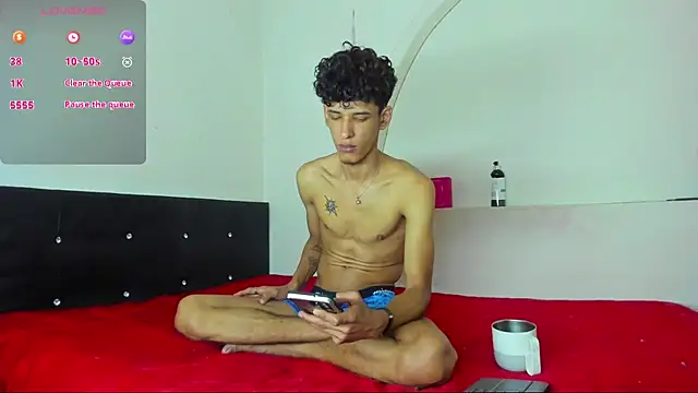 Snapshot of kaiborman00 chatting on March 2026 03:21:01 AM kaiborman00 online show from March 2026 03:21:01 AM