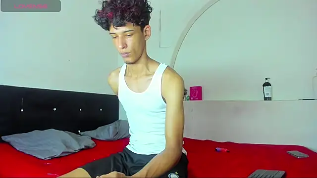 Snapshot of kaiborman00 chatting on April 2026 03:16:01 AM kaiborman00 online show from April 2026 03:16:01 AM