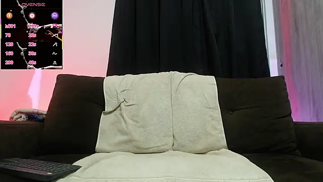 Bobarthur online show from December 2025 12:49:02 AM