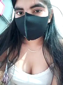 isha sharma2002 online show from December 2025 12:46:02 PM