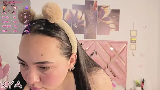 Snapshot of Jasmine_1526 chatting on November 2025 04:07:02 PM Jasmine 1526 online show from November 2025 04:07:02 PM