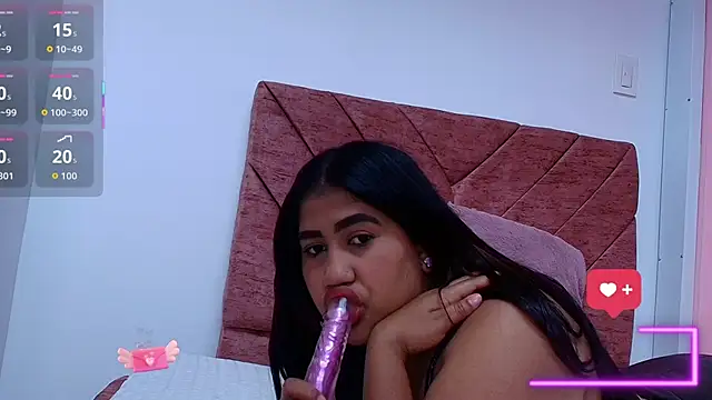 Snapshot of Mellany_Bleak__ chatting on November 2025 08:11:02 PM Mellany Bleak online show from November 2025 08:11:02 PM