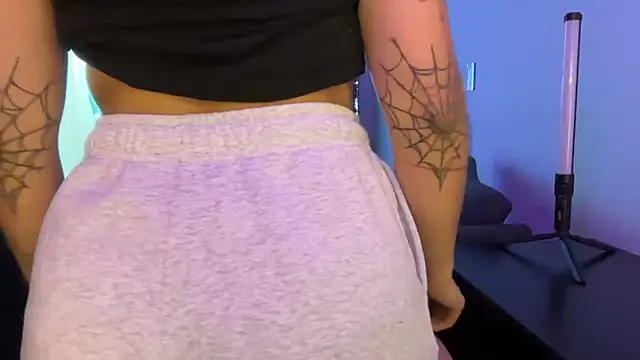 BabiSander11 online show from December 2025 05:51:02 PM