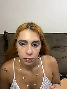 Snapshot of Monahliza chatting on March 2026 11:30:02 PM Monahliza online show from March 2026 11:30:02 PM