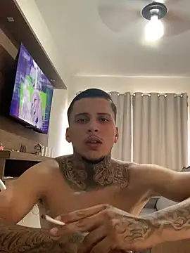 Ryanzl017 online show from December 2025 08:17:01 PM