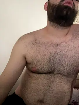 Snapshot of julianlondo111 chatting on December 2025 08:58:01 PM julianlondo111 online show from December 2025 08:58:01 PM