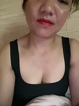 Snapshot of Diana-sexyy chatting on May 2026 05:14:02 AM Diana-sexyy online show from May 2026 05:14:02 AM