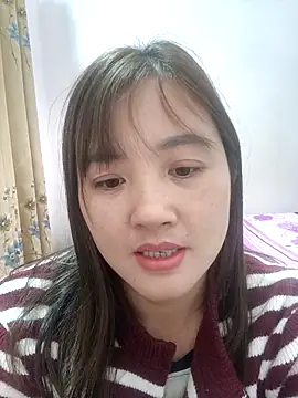 Little-Red123 online show from November 2025 04:05:01 AM