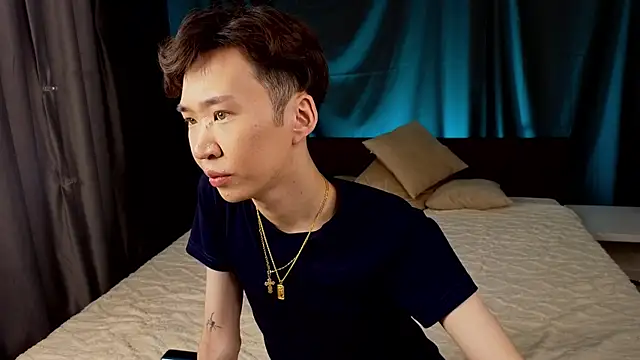 Snapshot of islendtakumi chatting on November 2025 03:23:01 AM islendtakumi online show from November 2025 03:23:01 AM