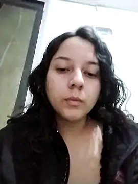 Snapshot of chibi_love chatting on November 2025 04:29:02 AM chibi love online show from November 2025 04:29:02 AM