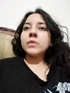 Snapshot of chibi_love chatting on November 2025 08:38:01 AM chibi love online show from November 2025 08:38:01 AM