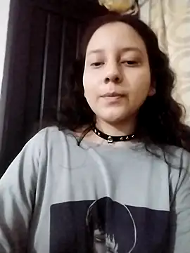 Snapshot of chibi_love chatting on December 2025 11:55:02 PM chibi love online show from December 2025 11:55:02 PM