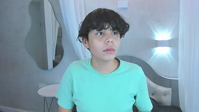 Snapshot of nathan_bell chatting on December 2025 03:27:02 AM nathan bell online show from December 2025 03:27:02 AM