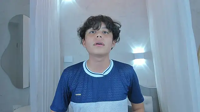 Snapshot of nathan_bell chatting on December 2025 04:10:01 AM nathan bell online show from December 2025 04:10:01 AM