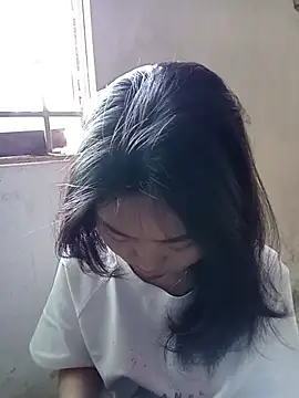 Snapshot of Lynk2x chatting on November 2025 05:06:02 AM Lynk2x online show from November 2025 05:06:02 AM