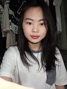 Snapshot of Lynk2x chatting on November 2025 05:34:02 PM Lynk2x online show from November 2025 05:34:02 PM