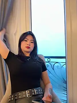 Snapshot of Lynk2x chatting on December 2025 09:58:02 AM Lynk2x online show from December 2025 09:58:02 AM