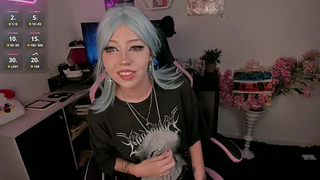 sarastorme online show from June 2026 12:59:02 AM