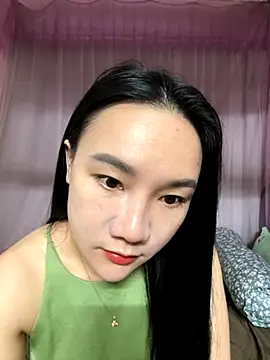 Snapshot of dusi-cute chatting on November 2025 12:10:02 AM dusi-cute online show from November 2025 12:10:02 AM