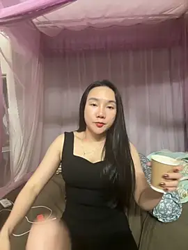 Snapshot of dusi-cute chatting on November 2025 08:47:01 AM dusi-cute online show from November 2025 08:47:01 AM