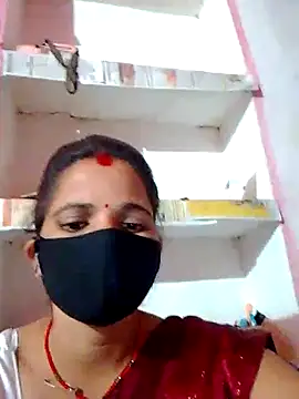 Snapshot of Bigg_bhabi chatting on November 2025 02:43:02 PM Bigg bhabi online show from November 2025 02:43:02 PM