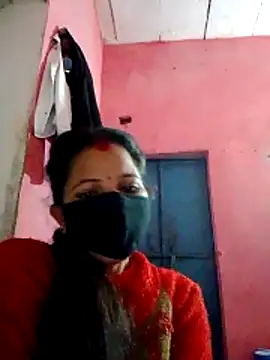 Snapshot of Bigg_bhabi chatting on November 2025 09:24:02 PM Bigg bhabi online show from November 2025 09:24:02 PM