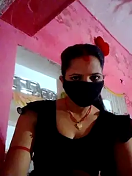 Snapshot of Bigg_bhabi chatting on November 2025 11:26:01 PM Bigg bhabi online show from November 2025 11:26:01 PM