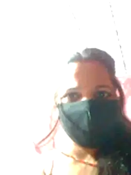 Snapshot of Bigg_bhabi chatting on December 2025 01:25:01 AM Bigg bhabi online show from December 2025 01:25:01 AM