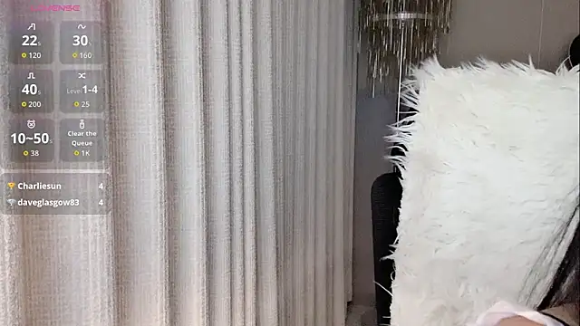 Snapshot of Aimy-my chatting on November 2025 06:23:02 PM Aimy-my online show from November 2025 06:23:02 PM