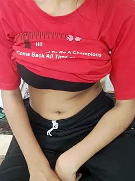 Snapshot of Asha_devi90 chatting on April 2026 05:43:02 PM Asha devi90 online show from April 2026 05:43:02 PM