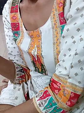 Asha devi90 online show from April 2026 01:47:01 AM