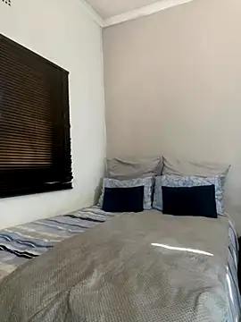 Snapshot of Boytoy_BigD chatting on November 2025 02:06:02 PM Boytoy BigD online show from November 2025 02:06:02 PM