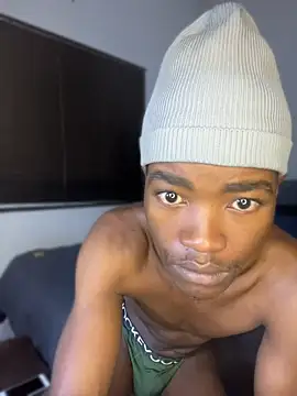 Boytoy BigD online show from April 2026 02:22:01 PM