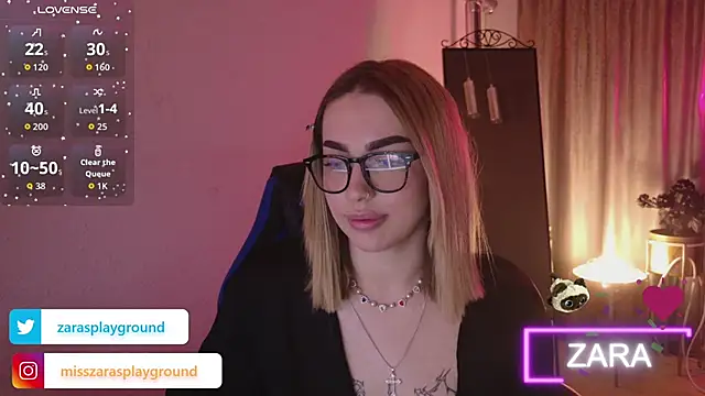 ZarasPlayground online show from May 2026 08:06:01 PM