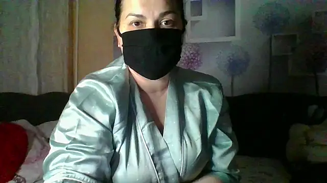 Snapshot of honey_sweet_couple chatting on November 2025 05:01:02 PM honey sweet couple online show from November 2025 05:01:02 PM