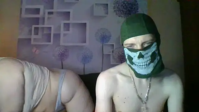 Snapshot of honey_sweet_couple chatting on December 2025 07:33:02 PM honey sweet couple online show from December 2025 07:33:02 PM